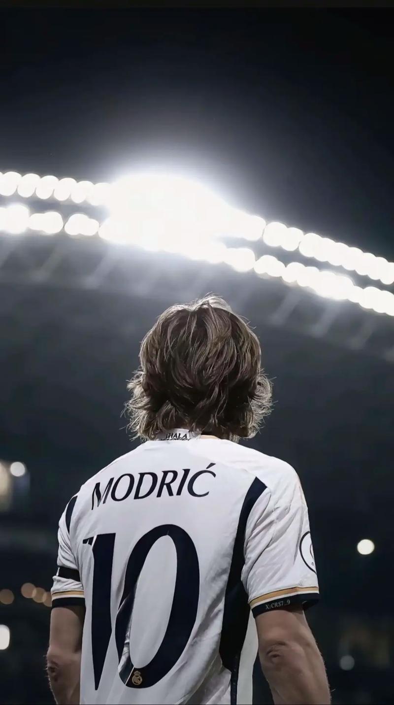 日职半场：古斯塔夫森建功，浦和红钻1-0川崎前锋