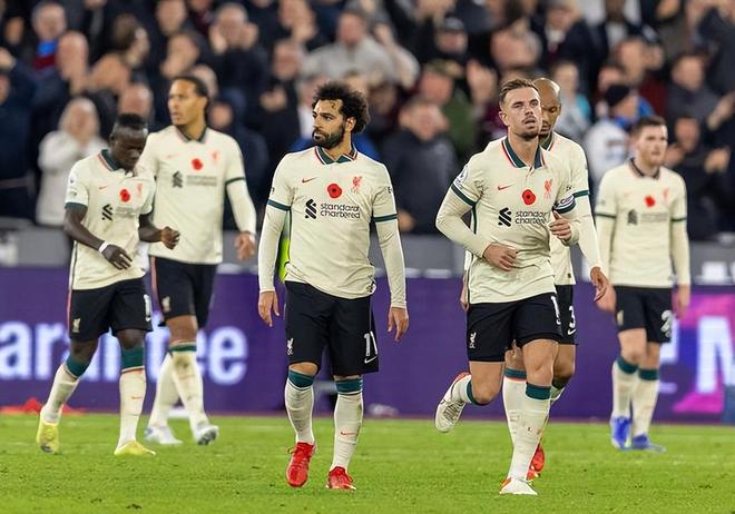 凌晨4点：欧冠19亿欧元对决，利物浦19人战国米，萨拉赫被弃！