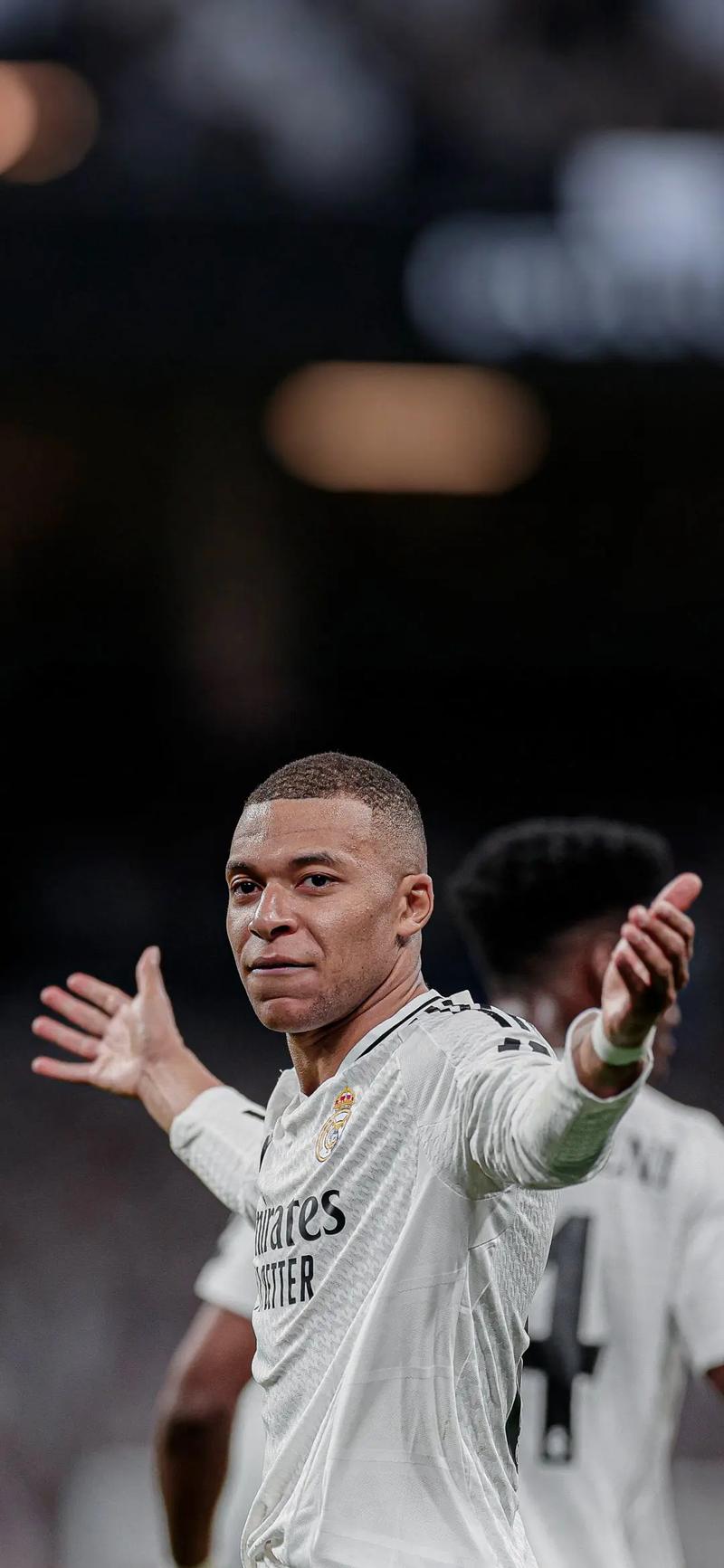 斯通斯&赖斯：英格兰10号位确实人才济济，是主帅甜蜜的烦恼