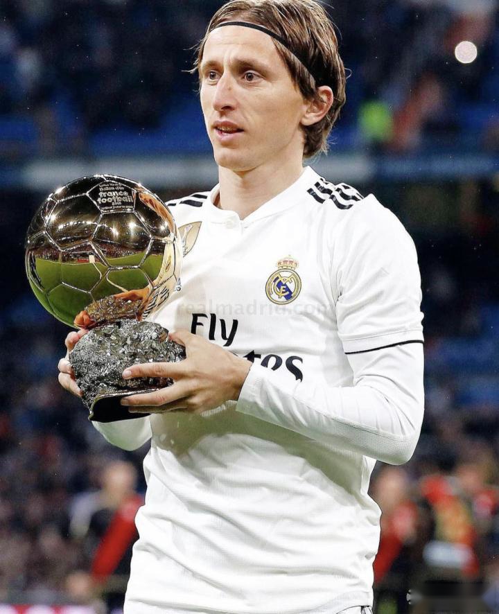 足球报：郑智接手西海岸帅位的可能性最大，但尚未最后敲定